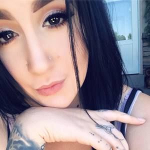 Meet your Posher, Kylee